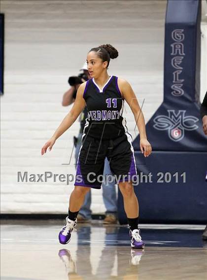 Thumbnail 1 in Piedmont vs. St. Mary's (CIF NCS D4 Final) photogallery.