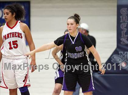 Thumbnail 3 in Piedmont vs. St. Mary's (CIF NCS D4 Final) photogallery.