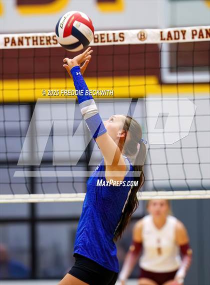 Thumbnail 3 in Van Alstyne @ Bells photogallery.