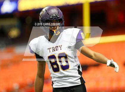 Thumbnail 3 in Victor vs. Troy (NYSPHSAA Class AA Final) photogallery.