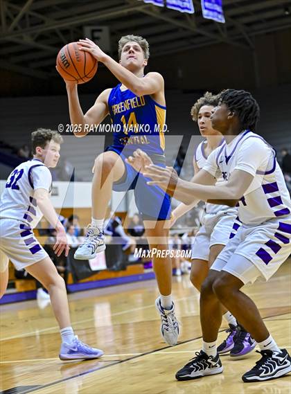 Thumbnail 3 in Greenfield-Central @ Muncie Central  photogallery.
