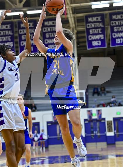 Thumbnail 2 in Greenfield-Central @ Muncie Central  photogallery.
