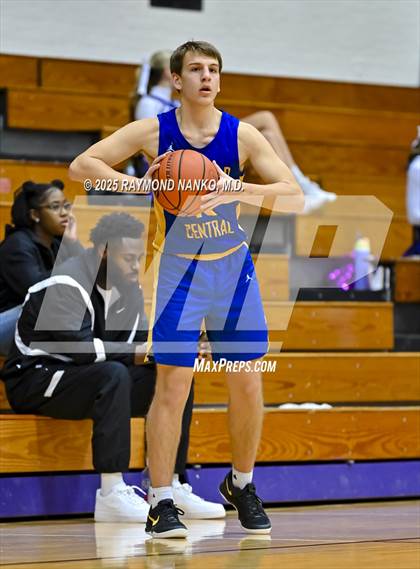 Thumbnail 2 in Greenfield-Central @ Muncie Central  photogallery.