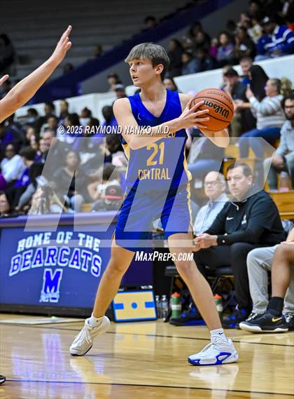 Thumbnail 3 in Greenfield-Central @ Muncie Central  photogallery.