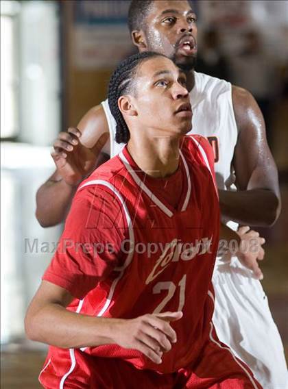 Thumbnail 2 in Merced vs Colony (Modesto Christian Classic) photogallery.