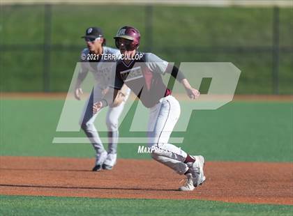 Thumbnail 1 in Spanish Fork vs. Maple Mountain (UHSAA 5A Final Game 1) photogallery.