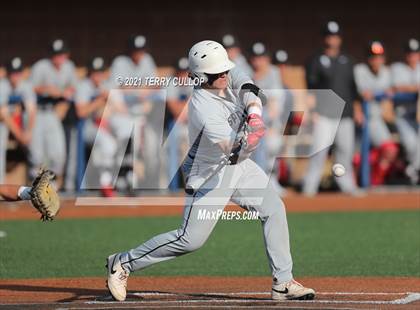 Thumbnail 3 in Spanish Fork vs. Maple Mountain (UHSAA 5A Final Game 1) photogallery.