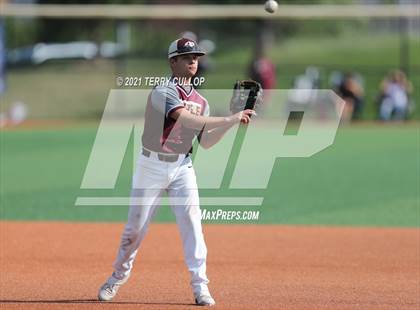 Thumbnail 3 in Spanish Fork vs. Maple Mountain (UHSAA 5A Final Game 1) photogallery.