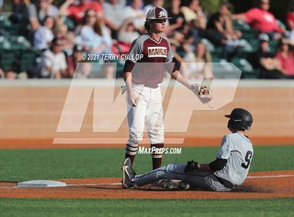 Thumbnail 1 in Spanish Fork vs. Maple Mountain (UHSAA 5A Final Game 1) photogallery.