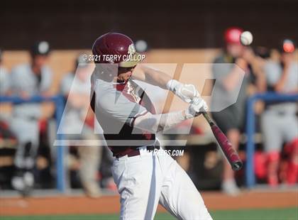 Thumbnail 1 in Spanish Fork vs. Maple Mountain (UHSAA 5A Final Game 1) photogallery.