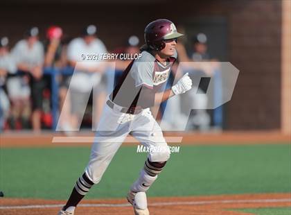 Thumbnail 3 in Spanish Fork vs. Maple Mountain (UHSAA 5A Final Game 1) photogallery.