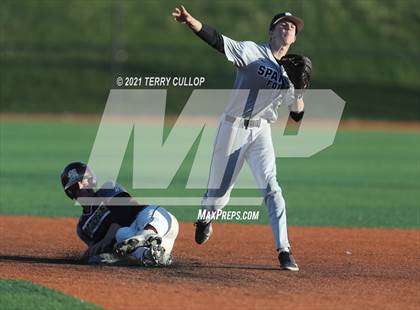 Thumbnail 2 in Spanish Fork vs. Maple Mountain (UHSAA 5A Final Game 1) photogallery.
