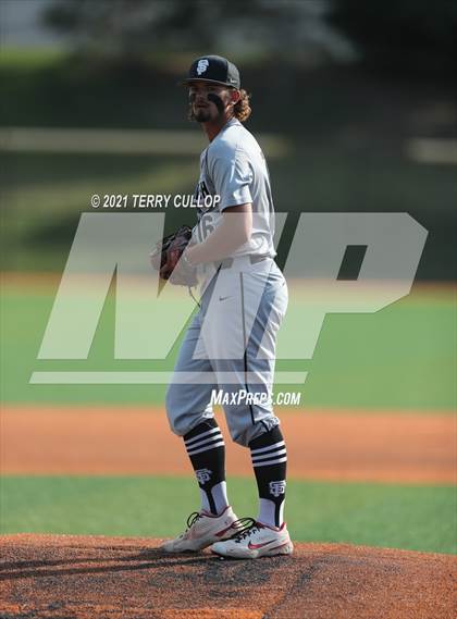 Thumbnail 3 in Spanish Fork vs. Maple Mountain (UHSAA 5A Final Game 1) photogallery.