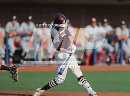 Thumbnail 2 in Spanish Fork vs. Maple Mountain (UHSAA 5A Final Game 1) photogallery.