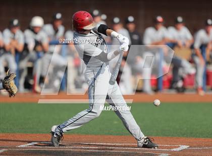 Thumbnail 2 in Spanish Fork vs. Maple Mountain (UHSAA 5A Final Game 1) photogallery.