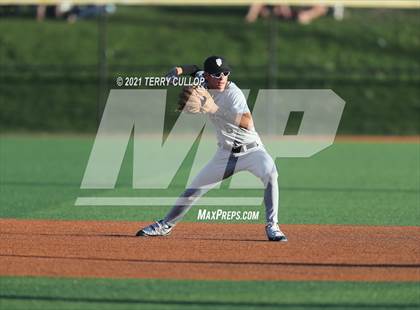 Thumbnail 3 in Spanish Fork vs. Maple Mountain (UHSAA 5A Final Game 1) photogallery.