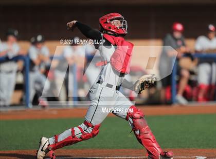 Thumbnail 3 in Spanish Fork vs. Maple Mountain (UHSAA 5A Final Game 1) photogallery.