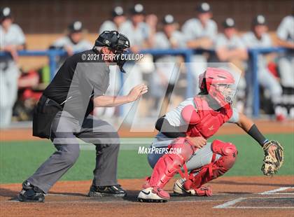 Thumbnail 3 in Spanish Fork vs. Maple Mountain (UHSAA 5A Final Game 1) photogallery.