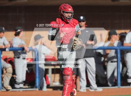 Thumbnail 2 in Spanish Fork vs. Maple Mountain (UHSAA 5A Final Game 1) photogallery.
