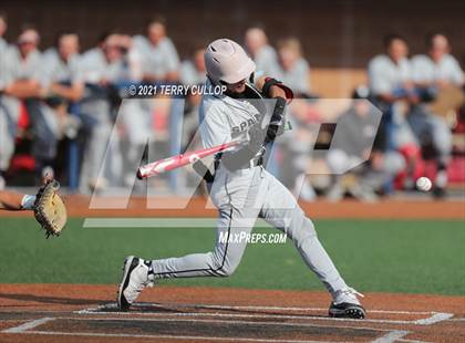 Thumbnail 3 in Spanish Fork vs. Maple Mountain (UHSAA 5A Final Game 1) photogallery.