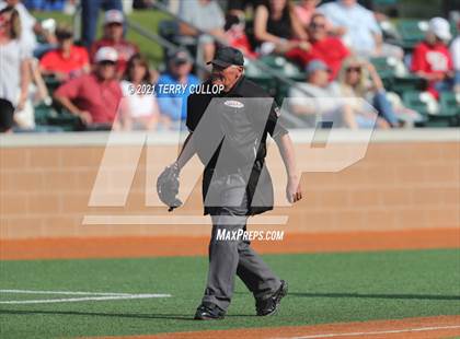 Thumbnail 3 in Spanish Fork vs. Maple Mountain (UHSAA 5A Final Game 1) photogallery.