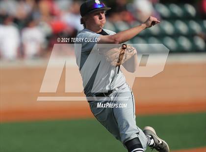 Thumbnail 3 in Spanish Fork vs. Maple Mountain (UHSAA 5A Final Game 1) photogallery.