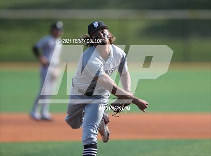 Thumbnail 2 in Spanish Fork vs. Maple Mountain (UHSAA 5A Final Game 1) photogallery.
