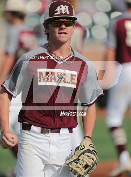 Thumbnail 2 in Spanish Fork vs. Maple Mountain (UHSAA 5A Final Game 1) photogallery.
