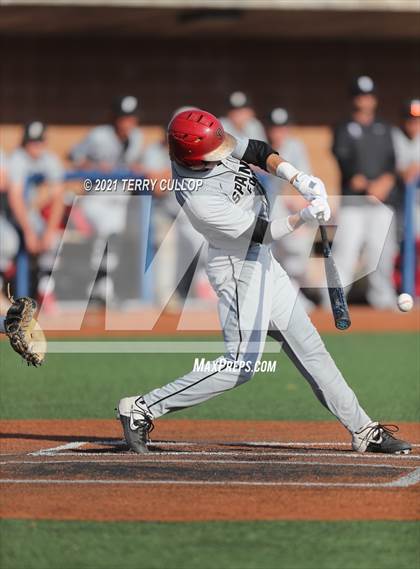 Thumbnail 2 in Spanish Fork vs. Maple Mountain (UHSAA 5A Final Game 1) photogallery.