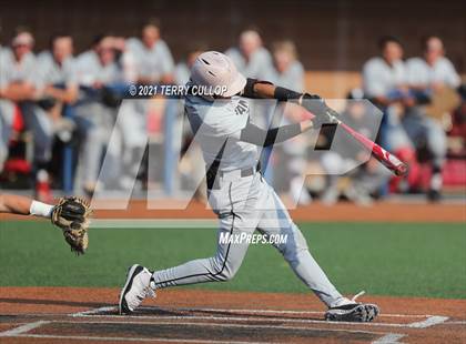 Thumbnail 1 in Spanish Fork vs. Maple Mountain (UHSAA 5A Final Game 1) photogallery.