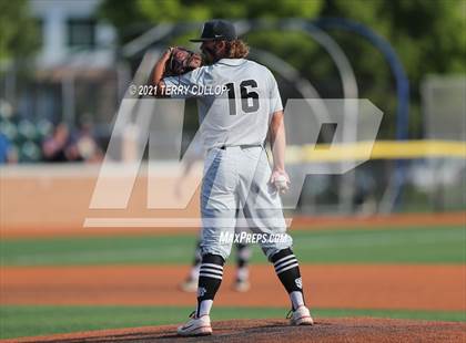 Thumbnail 2 in Spanish Fork vs. Maple Mountain (UHSAA 5A Final Game 1) photogallery.