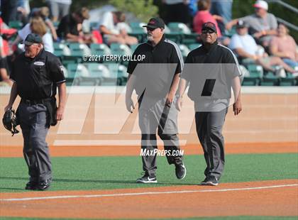 Thumbnail 2 in Spanish Fork vs. Maple Mountain (UHSAA 5A Final Game 1) photogallery.