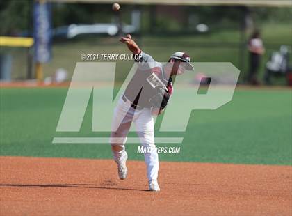 Thumbnail 1 in Spanish Fork vs. Maple Mountain (UHSAA 5A Final Game 1) photogallery.