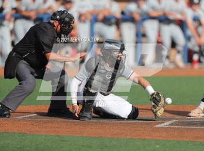 Thumbnail 3 in Spanish Fork vs. Maple Mountain (UHSAA 5A Final Game 1) photogallery.