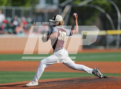 Thumbnail 1 in Spanish Fork vs. Maple Mountain (UHSAA 5A Final Game 1) photogallery.
