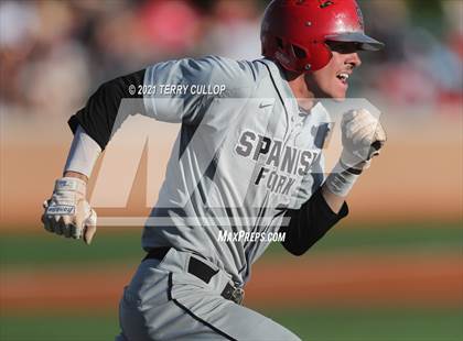 Thumbnail 1 in Spanish Fork vs. Maple Mountain (UHSAA 5A Final Game 1) photogallery.