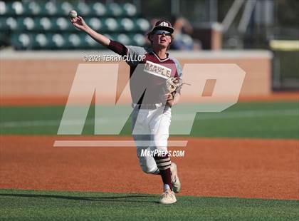 Thumbnail 3 in Spanish Fork vs. Maple Mountain (UHSAA 5A Final Game 1) photogallery.