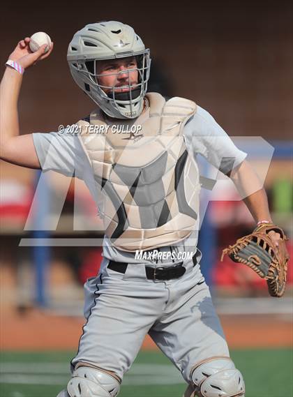 Thumbnail 2 in Spanish Fork vs. Maple Mountain (UHSAA 5A Final Game 1) photogallery.