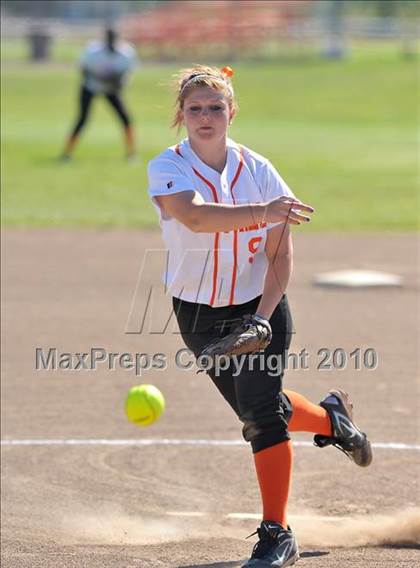 Thumbnail 1 in Cosumnes Oaks @ Foothill photogallery.