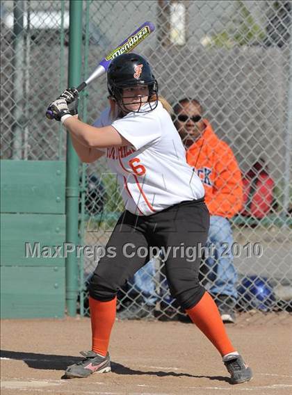 Thumbnail 1 in Cosumnes Oaks @ Foothill photogallery.