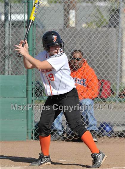 Thumbnail 1 in Cosumnes Oaks @ Foothill photogallery.