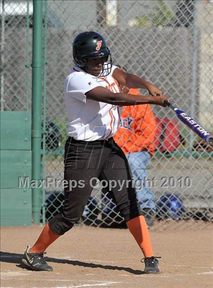 Thumbnail 1 in Cosumnes Oaks @ Foothill photogallery.