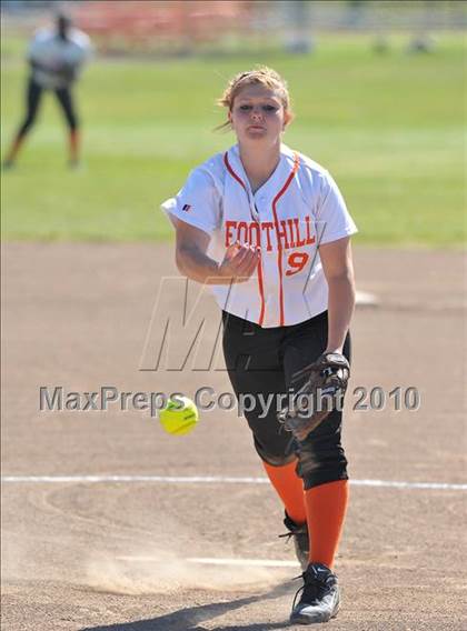 Thumbnail 1 in Cosumnes Oaks @ Foothill photogallery.