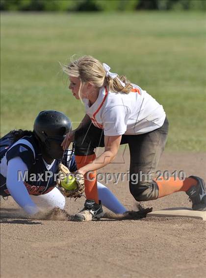 Thumbnail 1 in Cosumnes Oaks @ Foothill photogallery.