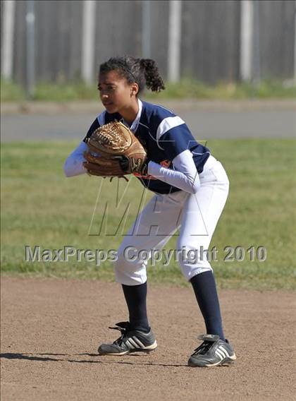 Thumbnail 2 in Cosumnes Oaks @ Foothill photogallery.