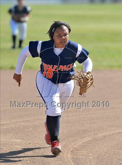 Thumbnail 1 in Cosumnes Oaks @ Foothill photogallery.