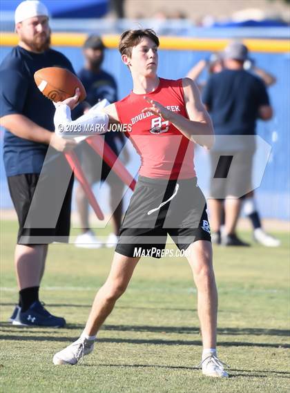 Thumbnail 2 in Boulder Creek vs. Benjamin Franklin (O'Connor 7v7) photogallery.