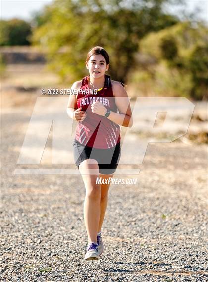 Thumbnail 1 in JV: SJS Metro League Center Meet #2 photogallery.