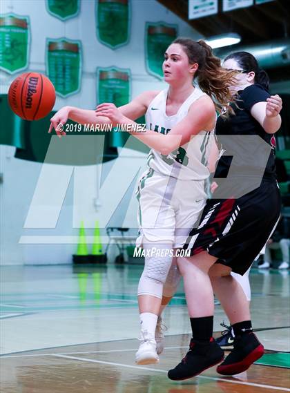 Thumbnail 1 in Oaks Christian @ Thousand Oaks photogallery.