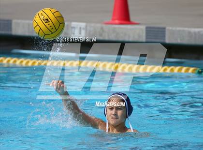 Thumbnail 3 in Patrick Henry vs. San Dieguito Academy (Draz Classic) photogallery.